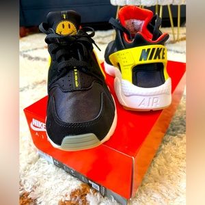 Nike Air Huarache - NIB